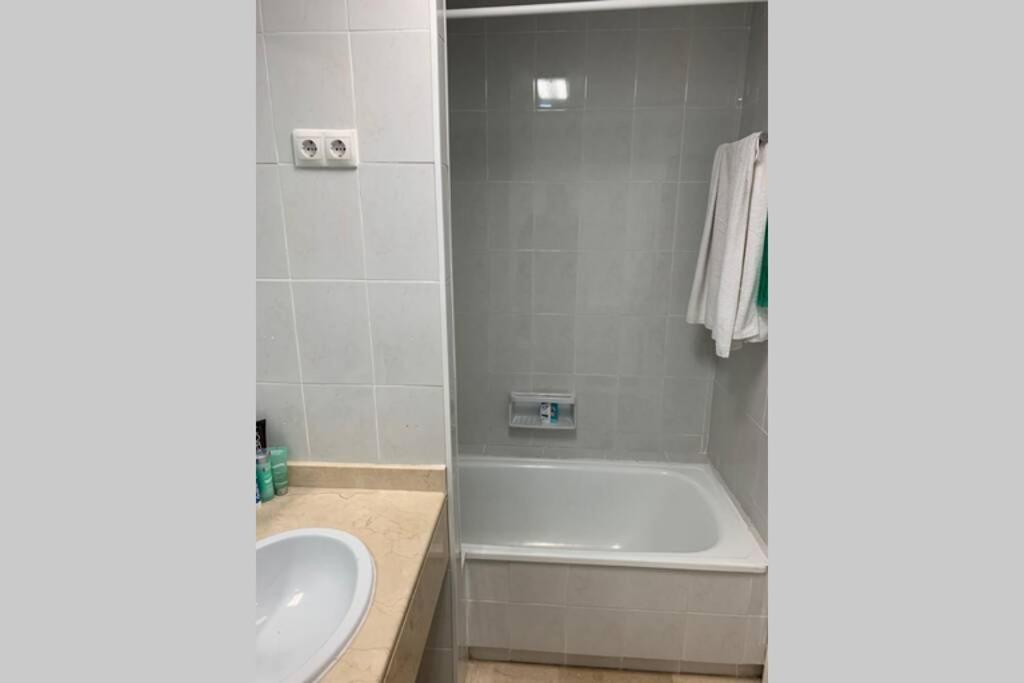 Amazing Frontline Sea Views Studio Apartment Castillo Del Vigia トレモリノス エクステリア 写真