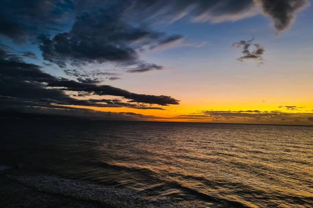 Amazing Frontline Sea Views Studio Apartment Castillo Del Vigia トレモリノス エクステリア 写真