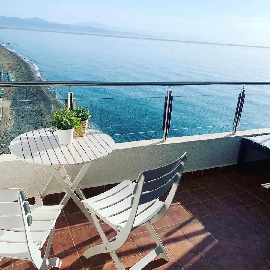 Amazing Frontline Sea Views Studio Apartment Castillo Del Vigia トレモリノス エクステリア 写真